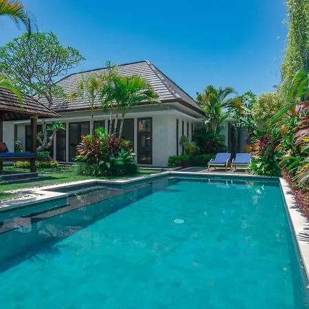 Villa Athena - Sumptuous 3 Bedroom Private Luxury Villa With Pool In Seminyak