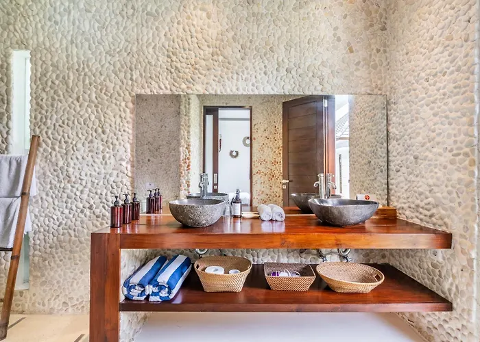 Athena - Sumptuous 3 Bedroom Private Luxury With Pool In Villa